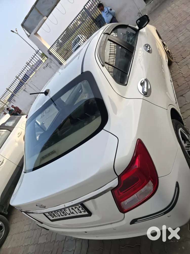 Maruti Suzuki Dzire 04.  Sep 2021 Petrol 84000 Km Driven