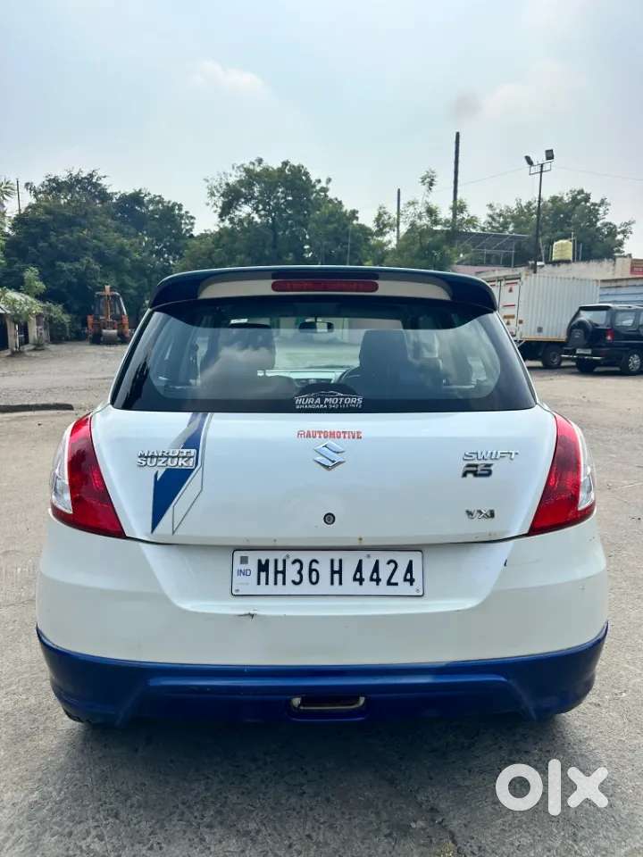Maruti Suzuki Swift Vxi Bsiv, 2013, Petrol