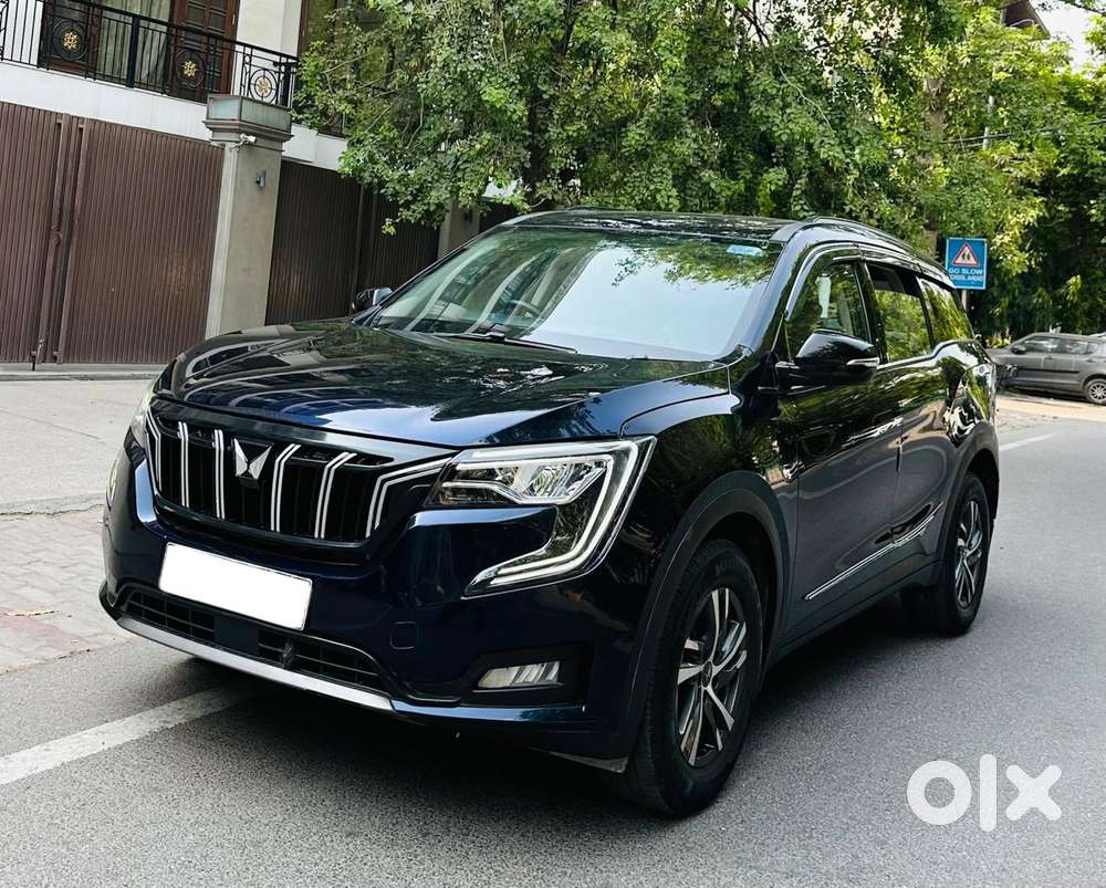 Mahindra Xuv700 2.0 Ax 5 Petrol At Str, 2022, Petrol