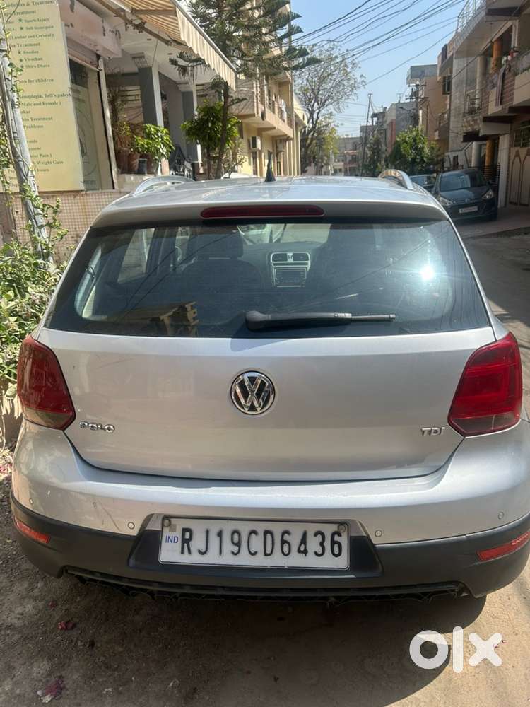 Volkswagen Polo 2015 Diesel 106000 Km Driven