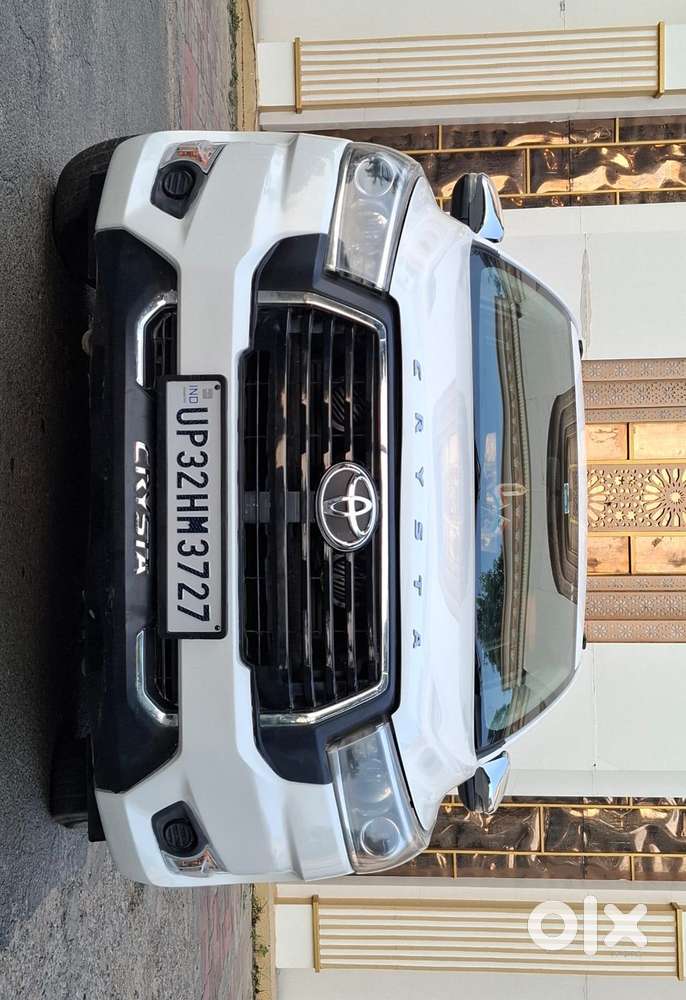 Toyota Innova Crysta 2.4 G Mt, 2016, Diesel