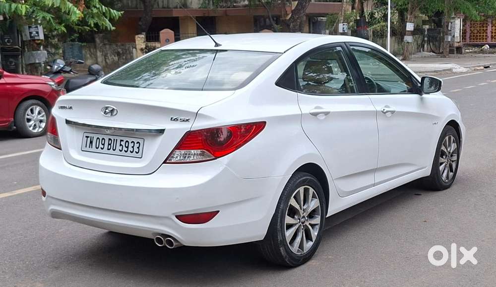 Hyundai Verna 1.6 Vtvt Sx, 2013, Petrol