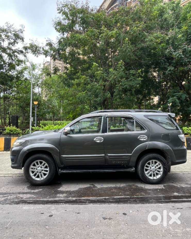 Toyota Fortuner 3.0 4x4 Manual, 2011, Diesel