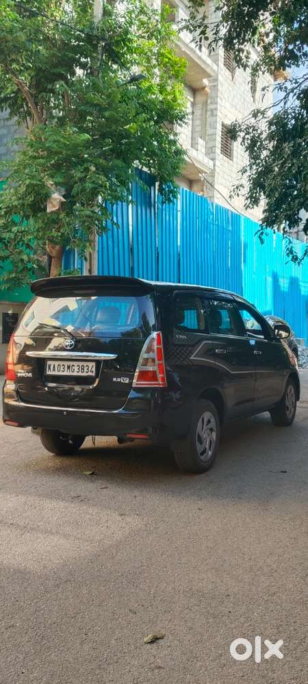 Toyota Innova 2.5 G (diesel) 7 Seater Bs Iv, 2006, Diesel