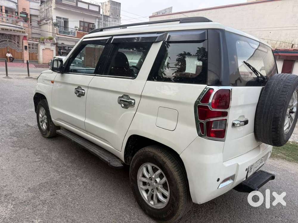 Mahindra Tuv 300 T6 Plus, 2018
