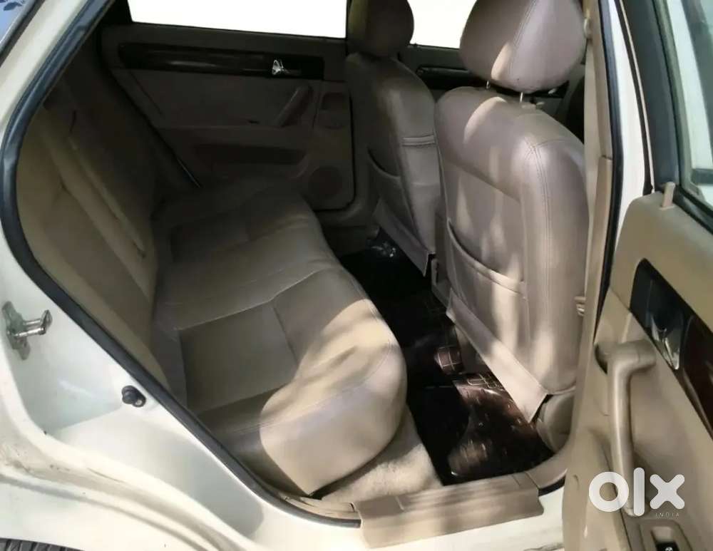 Chevrolet Optra 1.6 Lt Royale – Top-end  Sunroof  Excellent Conditio