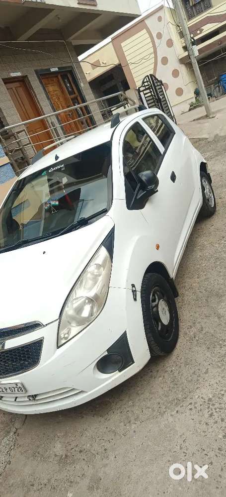 Chevrolet Beat Petrol 2011