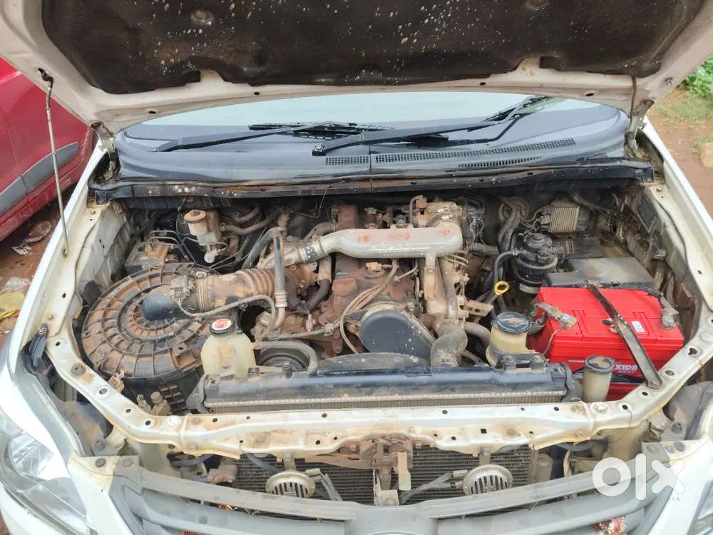 Toyota Innova 2012 Diesel Car
