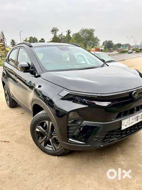 Tata Nexon Dca Automatic Dark