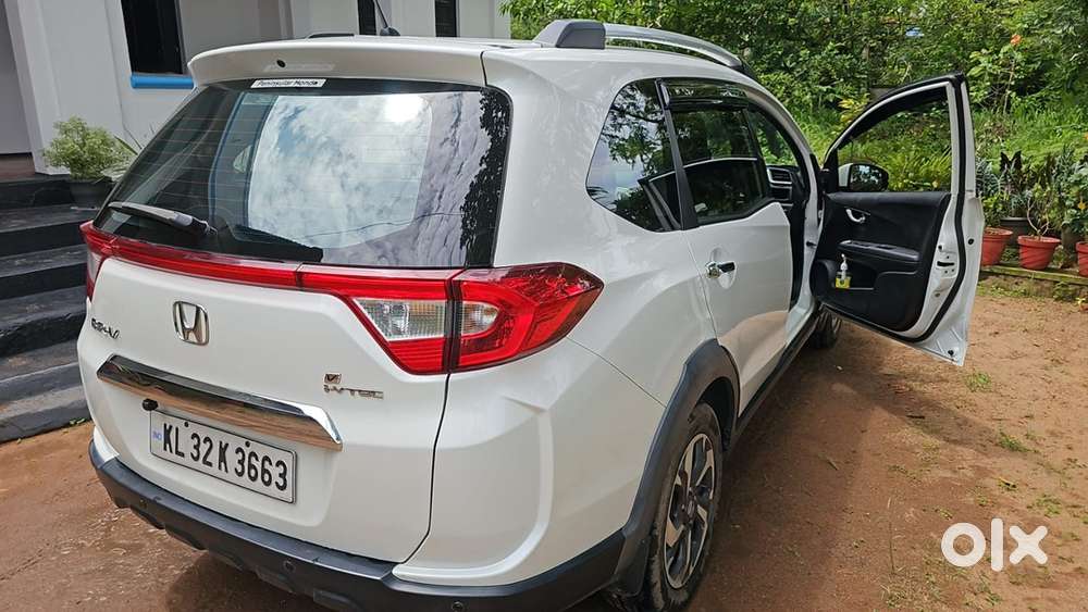 Honda Br-v 2016 Petrol Well Maintained
