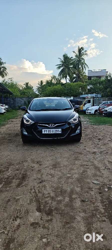 Hyundai Elantra 2015 Petrol Well Maintained