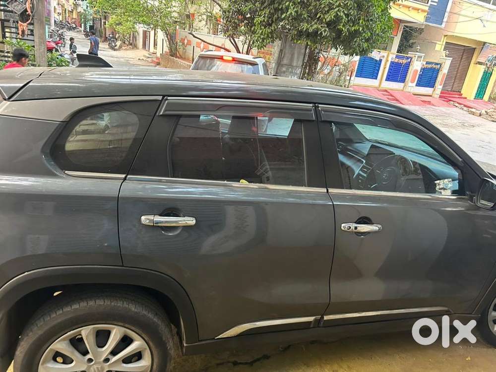 Maruti Suzuki Grand Vitara 2023 Petrol Well Maintained