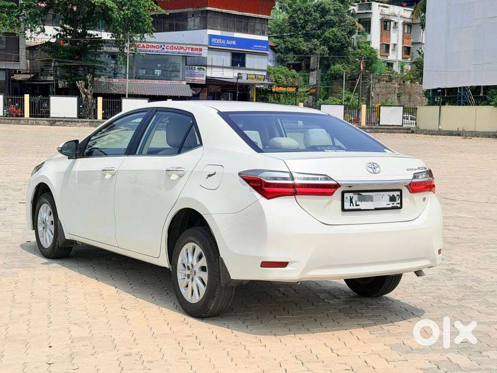 Toyota Corolla Altis 2013-2017 G At, 2017, Petrol