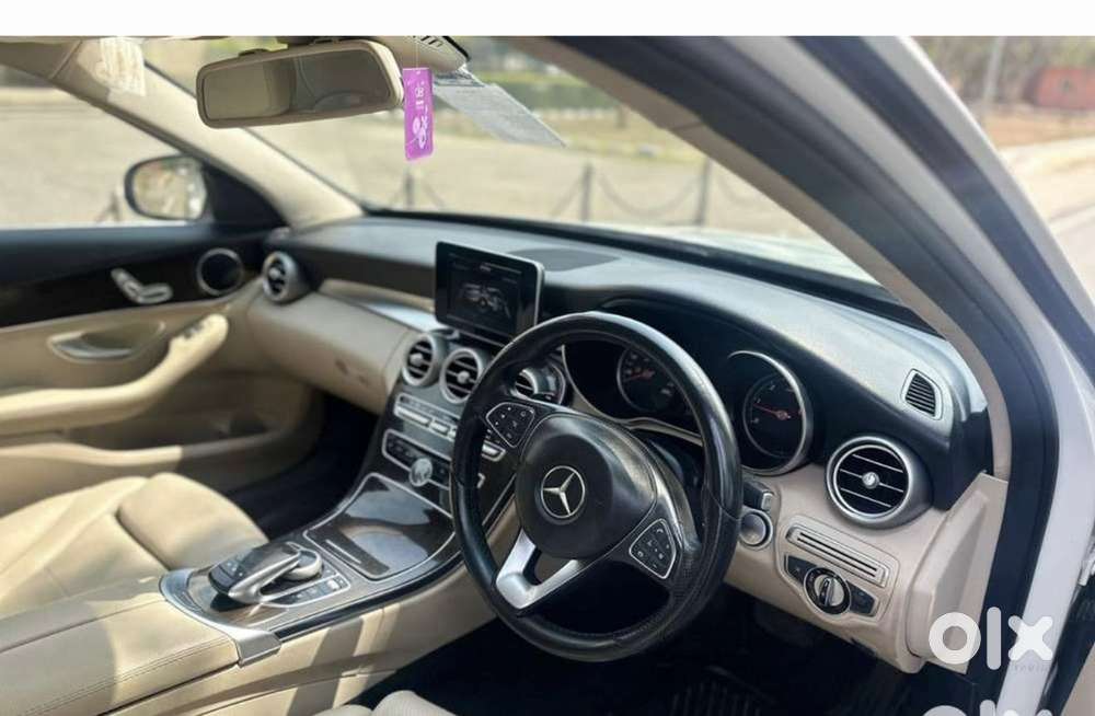 Mercedes-benz C-class 2015