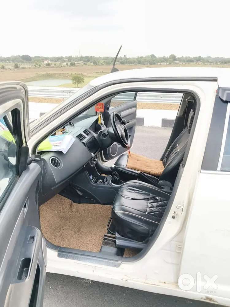 Maruti Suzuki Swift Petrol Manual 2007