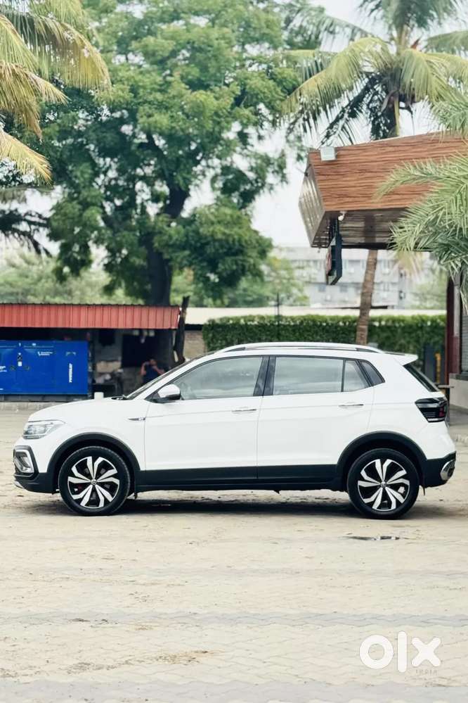 Volkswagen Taigun, 2024, Petrol