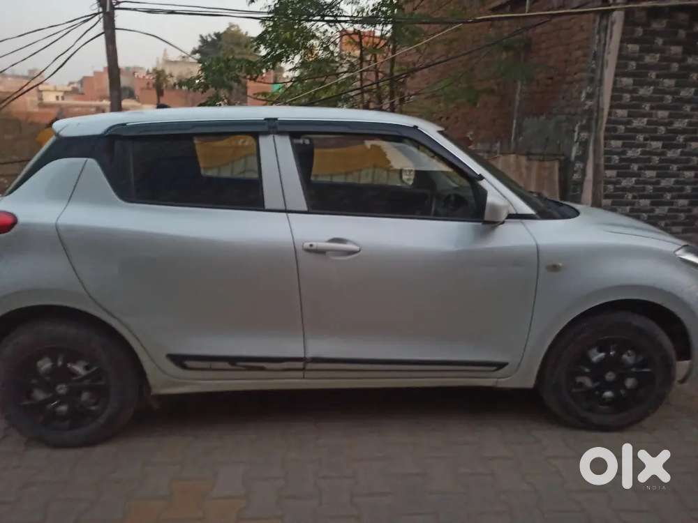 Maruti Suzuki Swift 2018 Cng & Hybrids Well Maintained