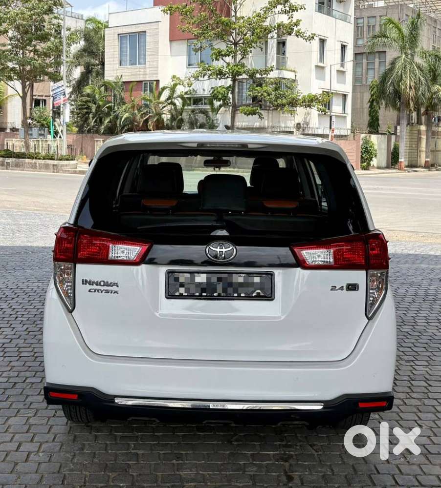 Toyota Innova Crysta G 8 Str, 2022, Diesel