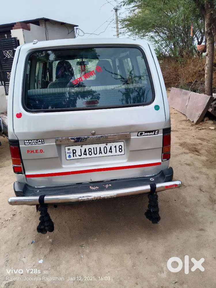 मारुति वैन बिकाऊ हे अच्छी कंडीशन हे कोई भी खर्चा नहीं हे