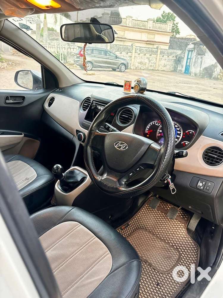 Grand I10  1 Owner  Year=2018 Petrol+cng Company Fitting Type..!