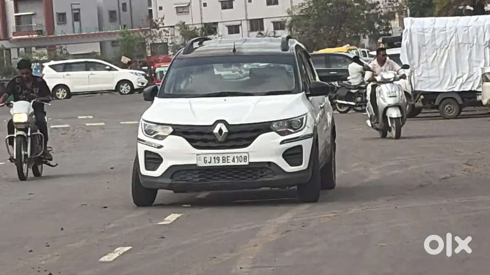 Renault Triber Facelift Rxe 2023