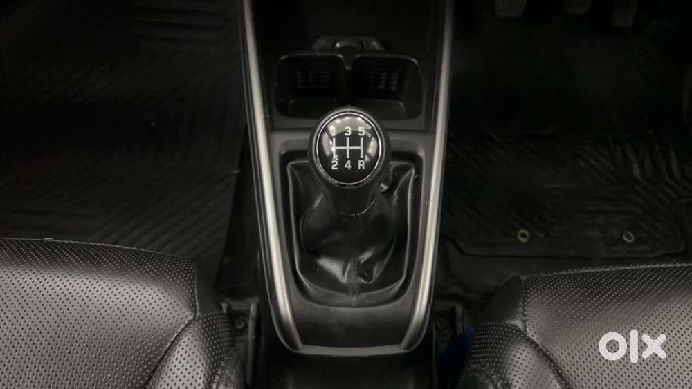 Maruti Suzuki Xl6 1.5 Zeta Mt, 2021, Petrol