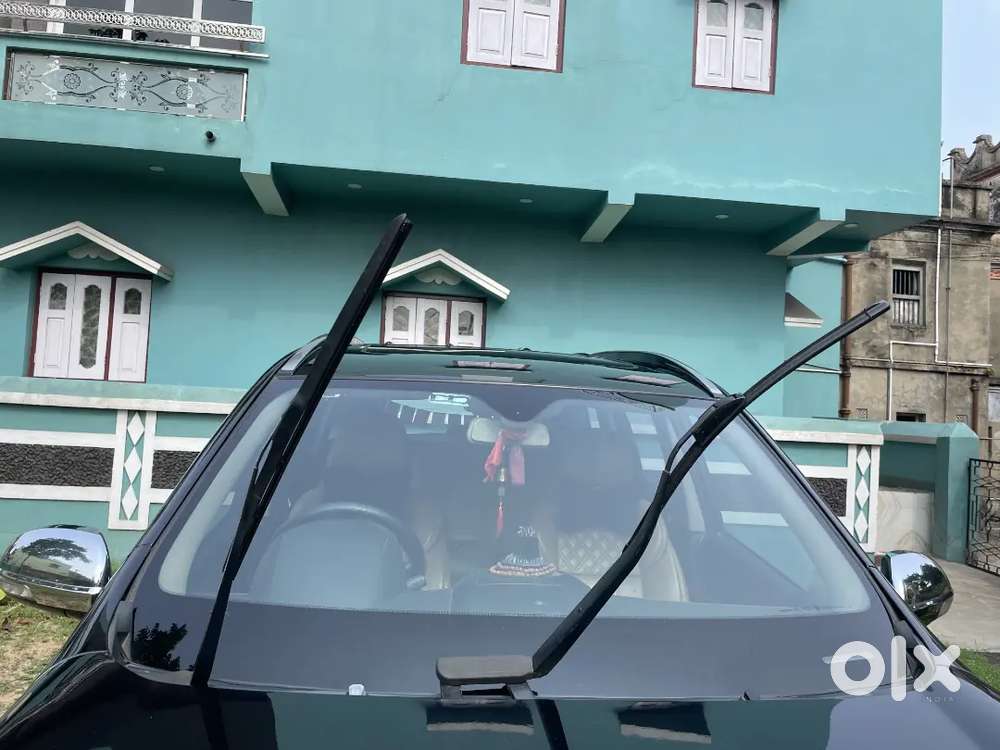 Mahindra Xuv500 2018 Diesel Well Maintained With Vip No