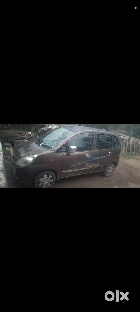 Maruti Suzuki Estilo 2011