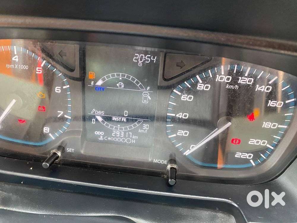 Tata Punch, 2023, Petrol