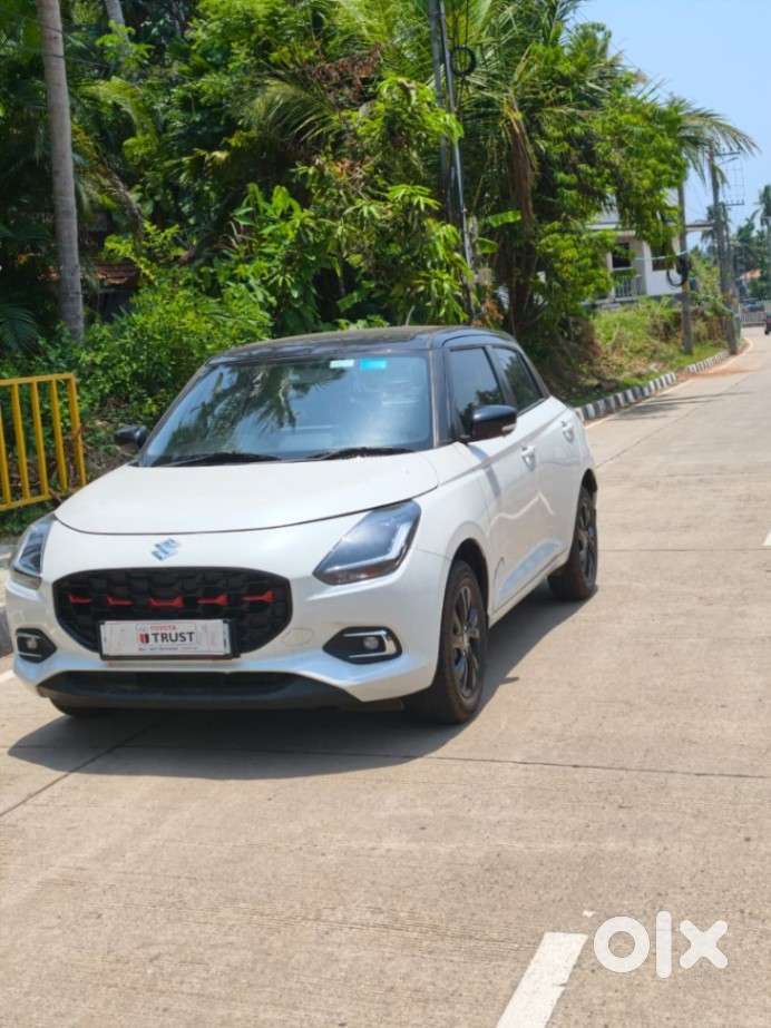 Maruti Suzuki Swift Zxi Plus Dual Tone, 2024, Petrol