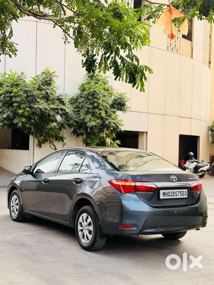 Toyota Petrol Car 2014