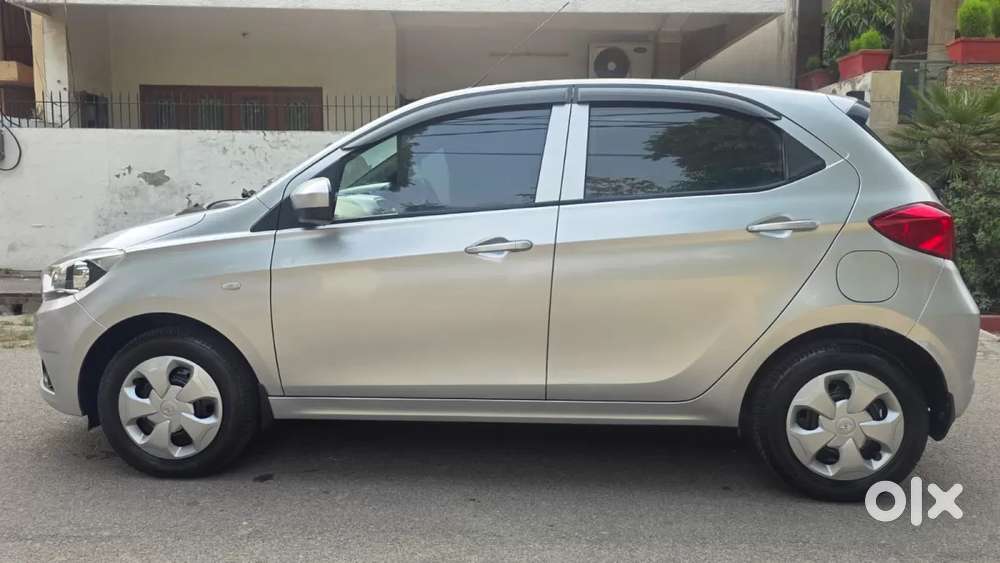 Tata Tiago 1.2 Revotron Xt Option, 2017, Petrol