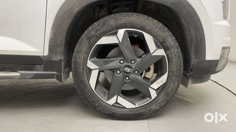 Hyundai Alcazar Signature (o) 6 Str 1.5 Petrol Dct, 2023, Petrol