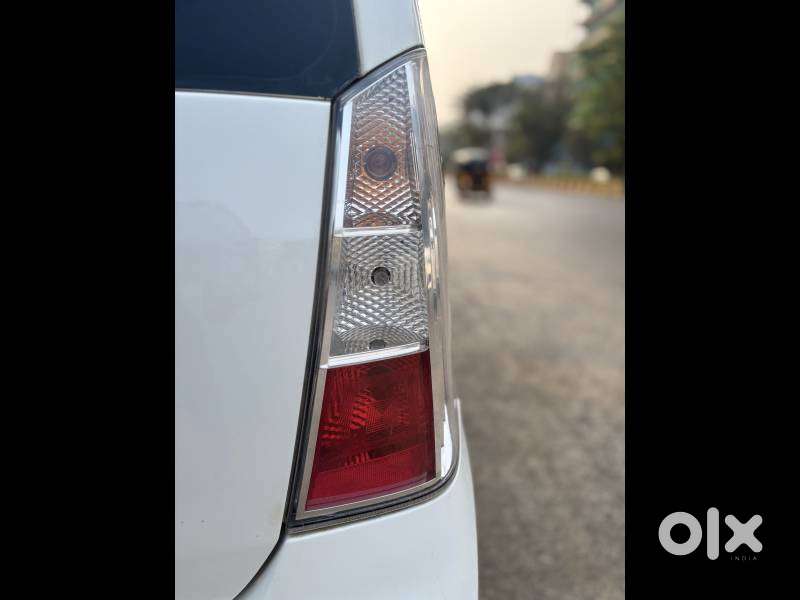 Maruti Suzuki Wagon R Stingray 1.0 Vxi Plus, 2017, Petrol