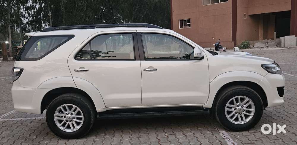 Toyota Fortuner 3.0 4x2 Automatic, 2014, Diesel