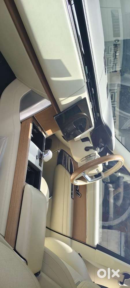 Land Rover Range Lwb 4.4 Sdv8 Autobiography, 2024, Petrol