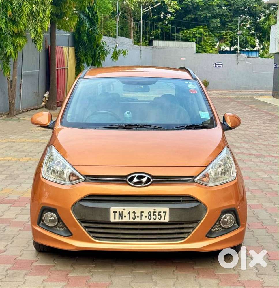 Hyundai Grand I10 Asta Option At, 2016, Petrol