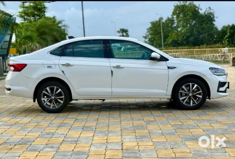 Skoda Slavia 2023 Petrol Well Maintained