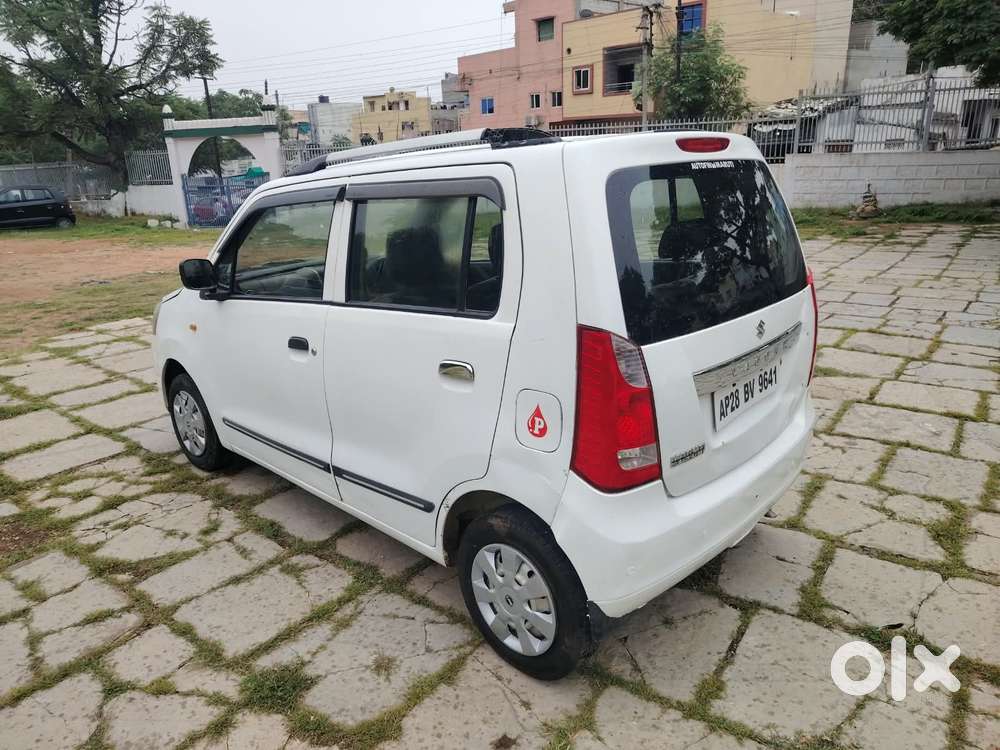 Maruti Suzuki Wagon R Lxi Optional, 2013, Petrol
