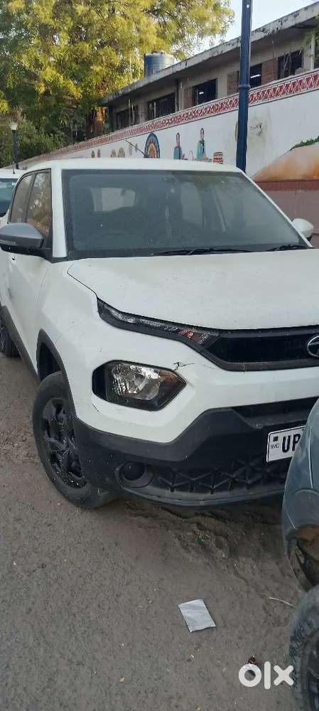 Tata Punch 2023 Petrol 25000 Km Driven