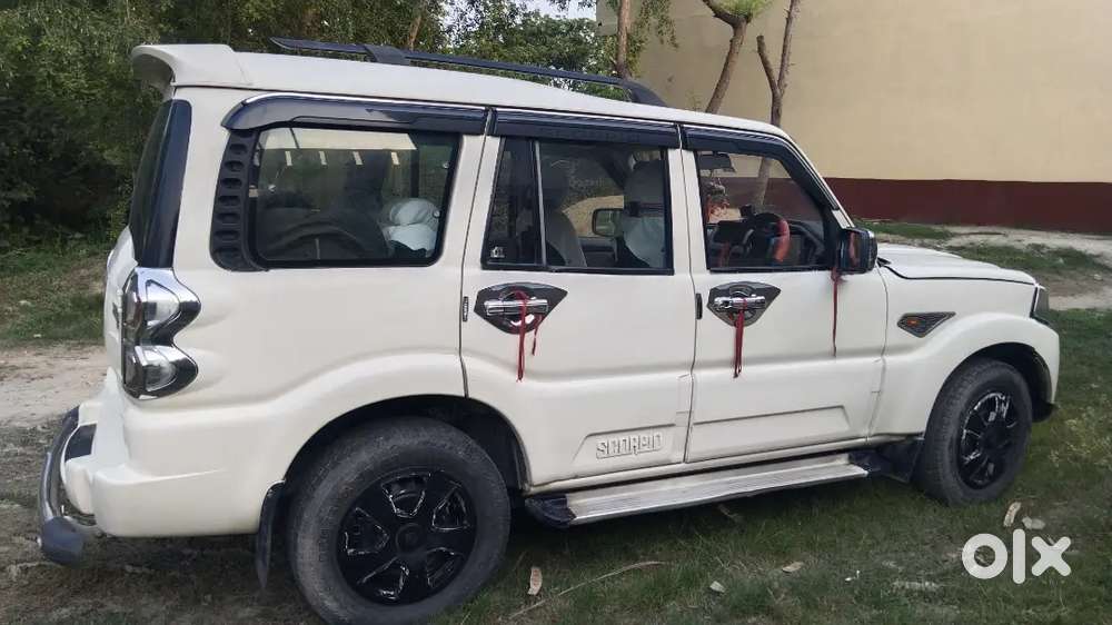 Mahindra Scorpio 2018 Diesel 75000 Km Driven