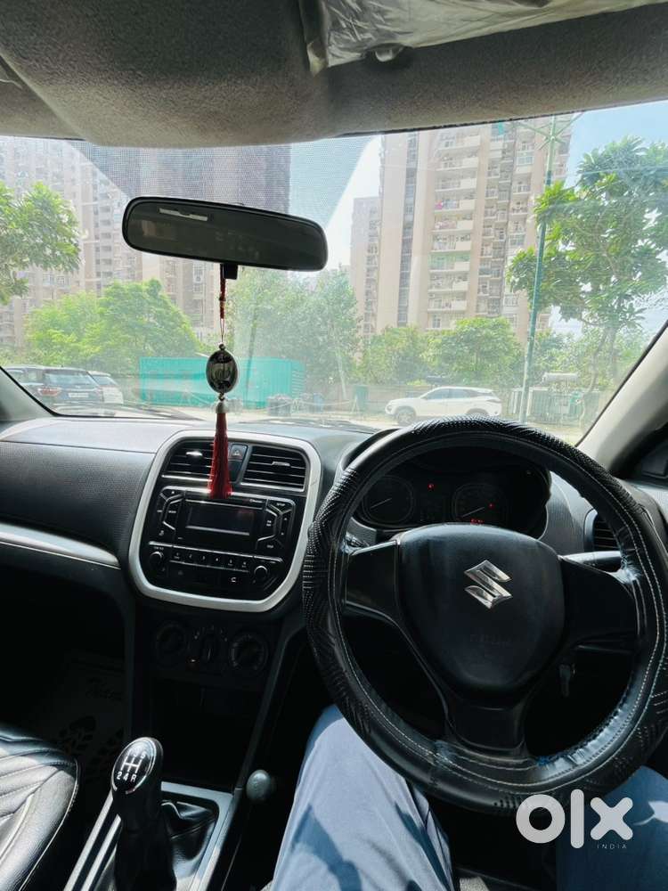 Maruti Suzuki Brezza 2017 (all Original)