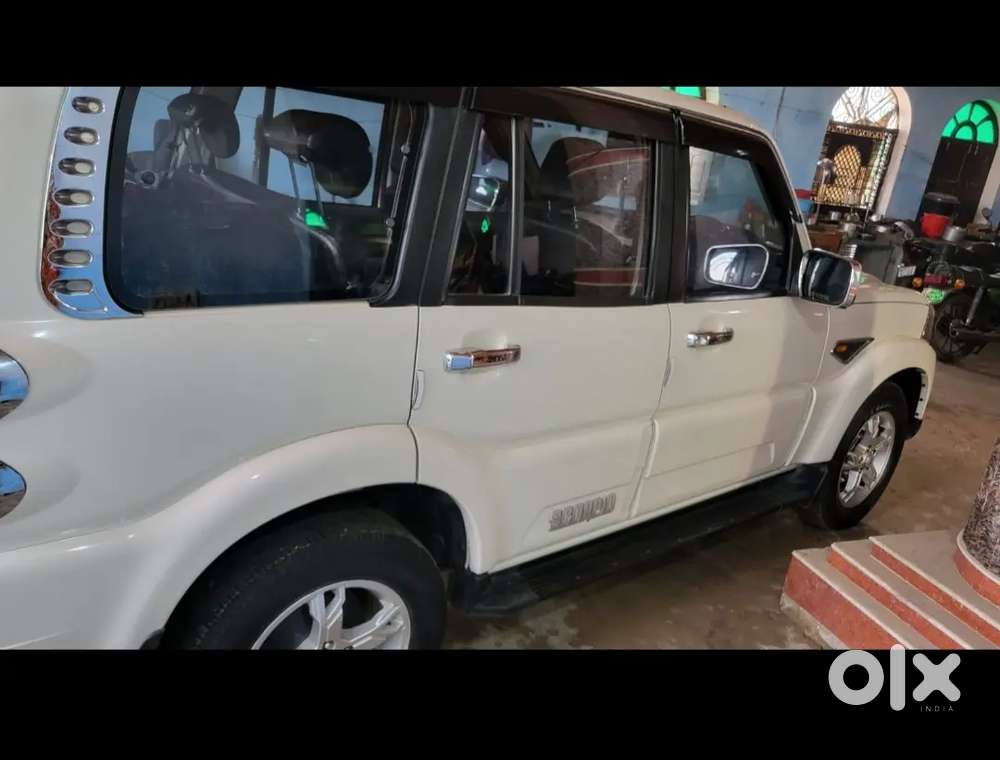 Mahindra Scorpio