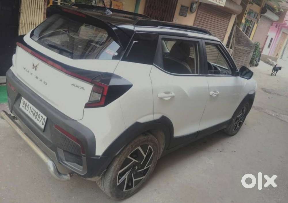 Mahindra Xuv 3xo Ax7 Diesel Mt, 2024, Diesel