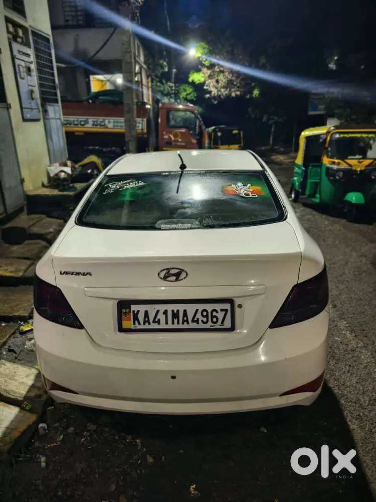 Hyundai Verna 2016 Petrol 64000 Km Driven