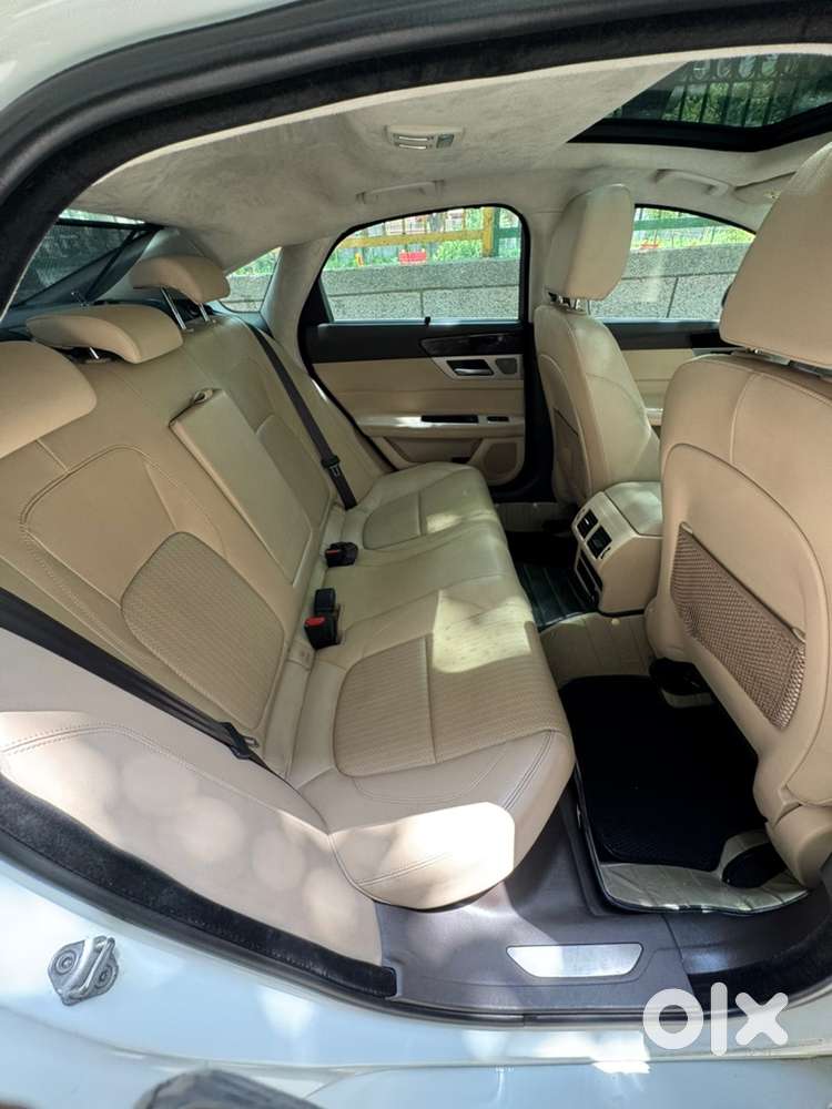 Jaguar Xf Diesel 2019