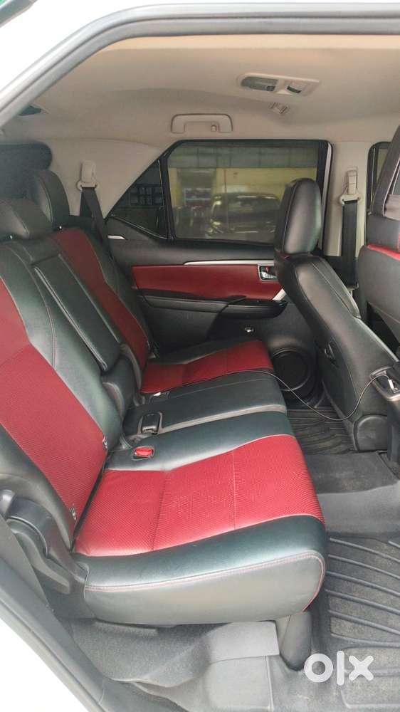 Toyota Fortuner Legender 4x2 At 2.8, 2022, Diesel