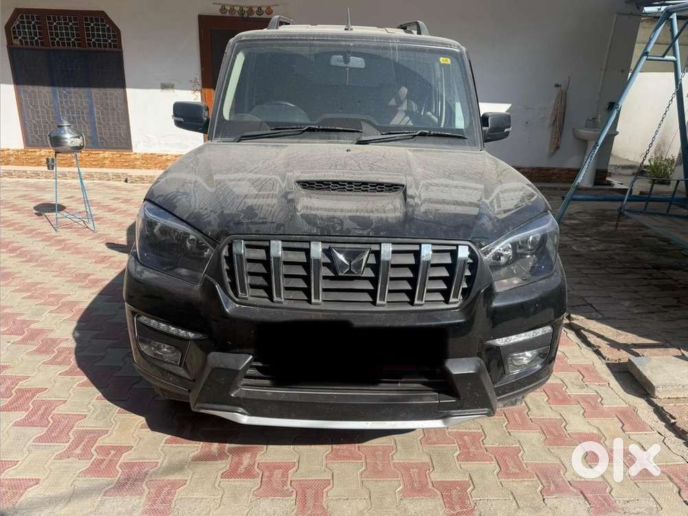 Mahindra Scorpio Classic 2026 Diesel 7500 Km Driven