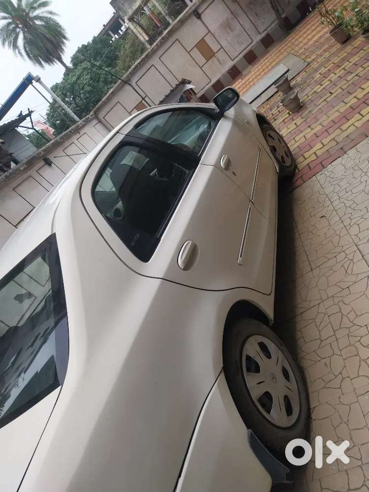Toyota Etios 2013 Petrol Well Maintained