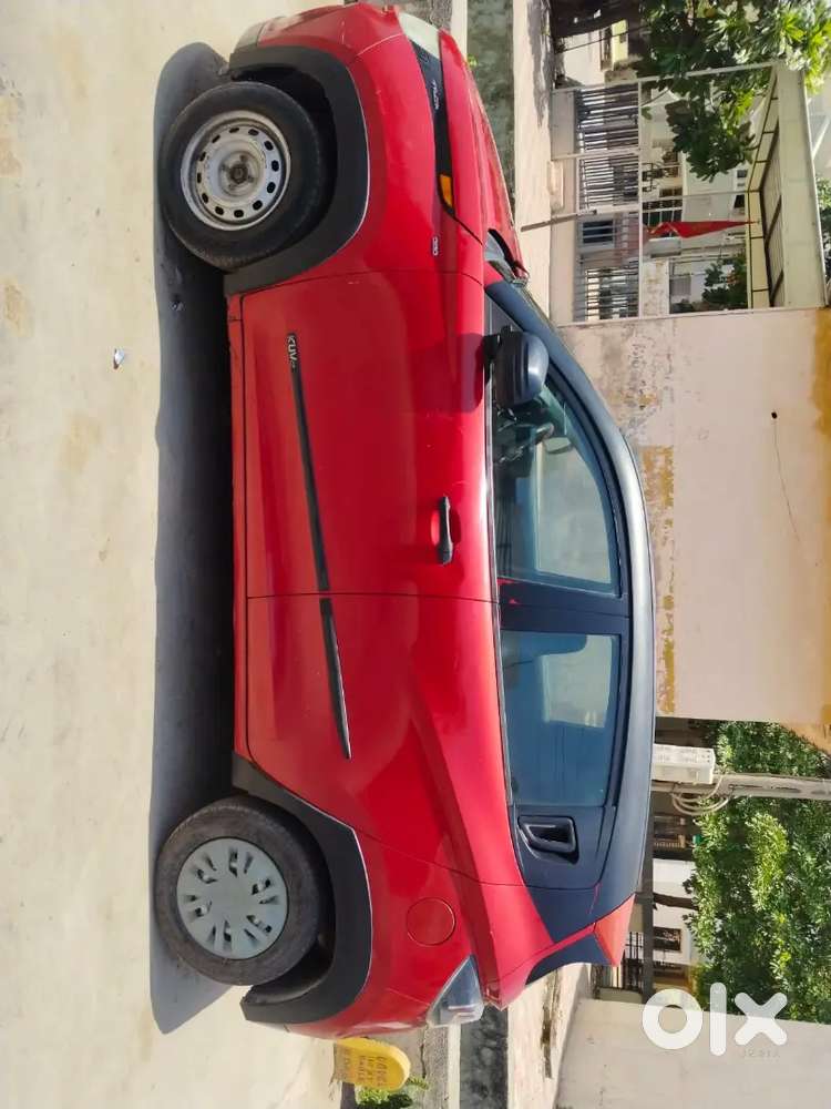 Mahindra Kuv100 Nxt Petrol 2017